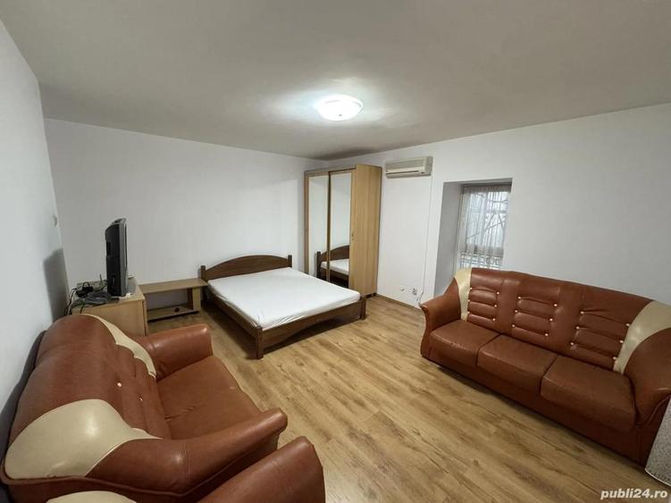 Timpuri Noi - Metrou - 2