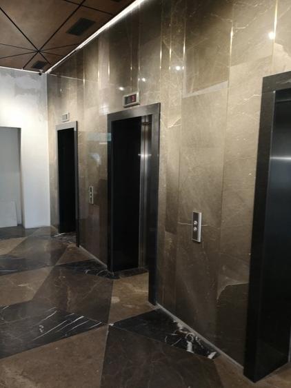 PIPERA - Porsche inchirieri/vanzari spatii Parter+Etajclasa A 200 mp-15.000 mp - 5