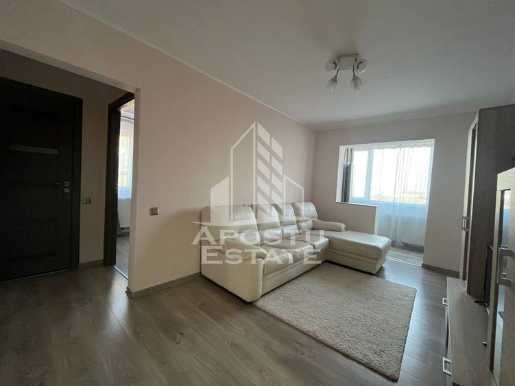 Apartament cu 3 camere, centrala proprie,renovat complet, zona Sagului - 1