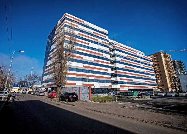 Spatii comerciale de inchiriat in Rams Center - 4