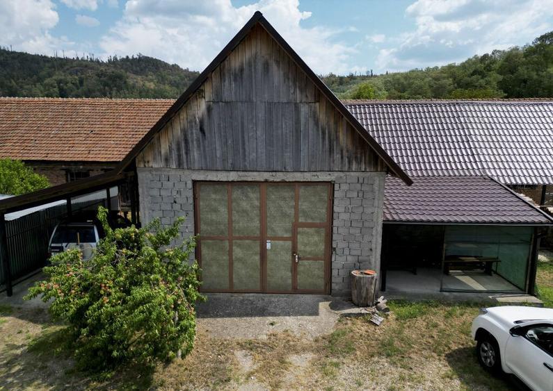 Casa tip duplex cu teren generos in Dezna - 3