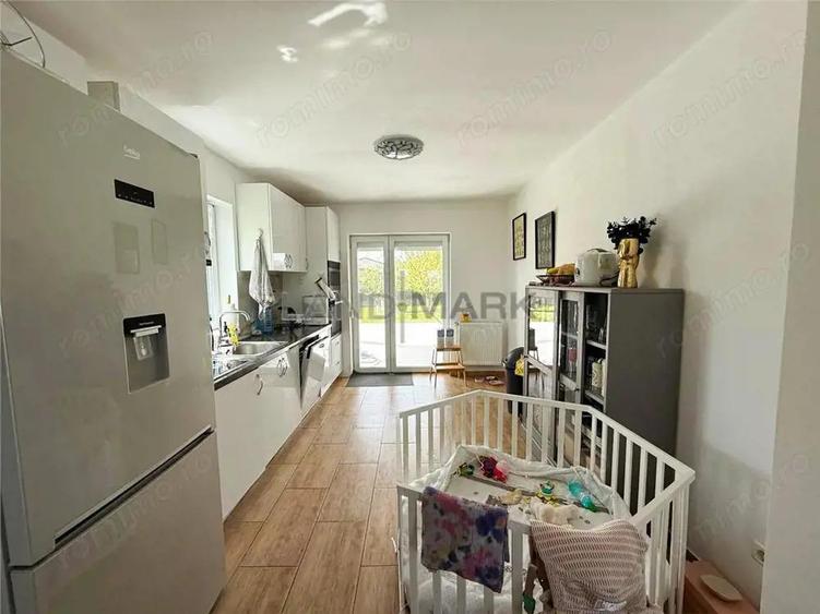 CASA individuala cu garaj, 5 camere, 3 bai Dumbravita zona lac Macilor - 2