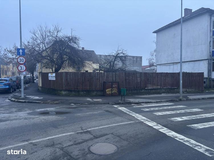 De inchiriat spatiu comercial 50 m2, Str. Rodnei, zona Egreta - 1