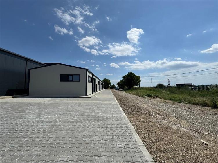 Hala de inchiriat, STRADAL-zona b-dul Brailei-Aqua Land ,388 mp utili - 4