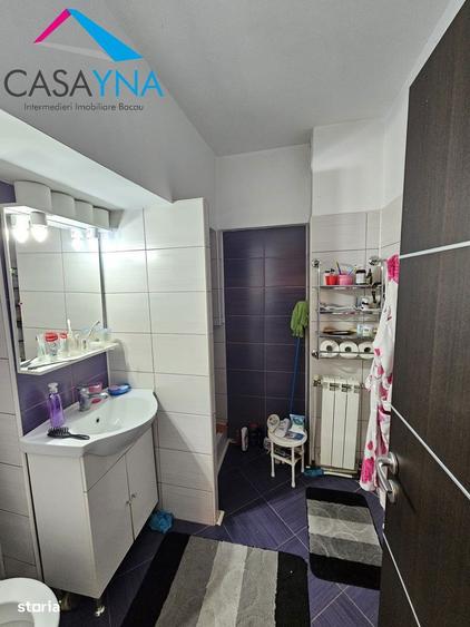 Oituz nr 1 , 3 decomandate la etajul 3 , mobilat si utilat. - 2