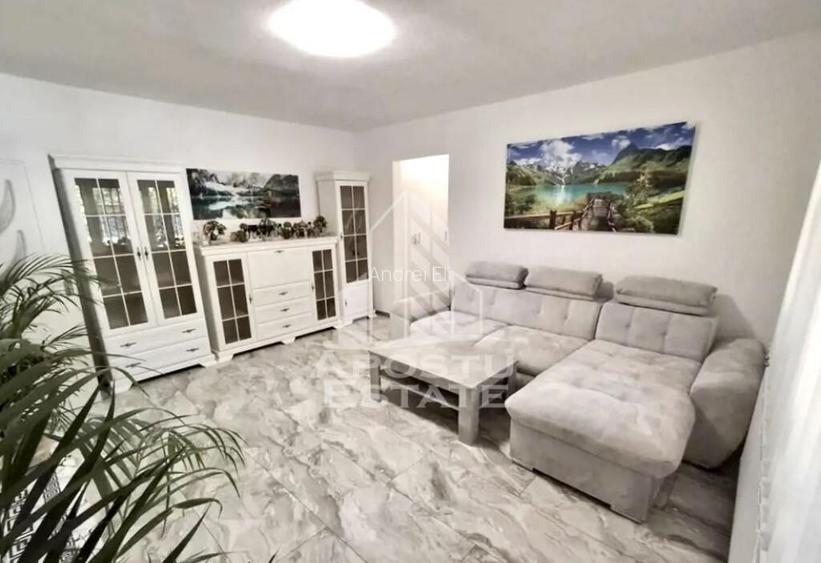 Apartament 2 camere, renovat, centrala prorpie, zona Damb... Apartament 2 camere, renovat, centrala prorpie, zona Damb...