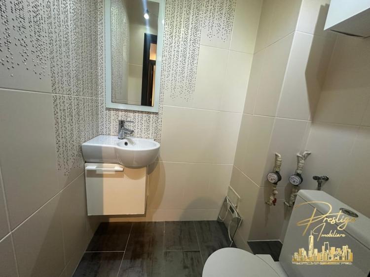 Apartament cu 3 camere modern de inchiriat in zona Rogerius - Oradea - 17