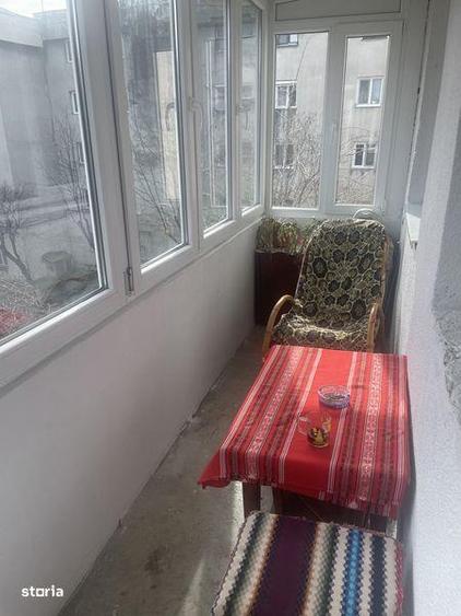 Inchiriez apartament 2 camere - 2