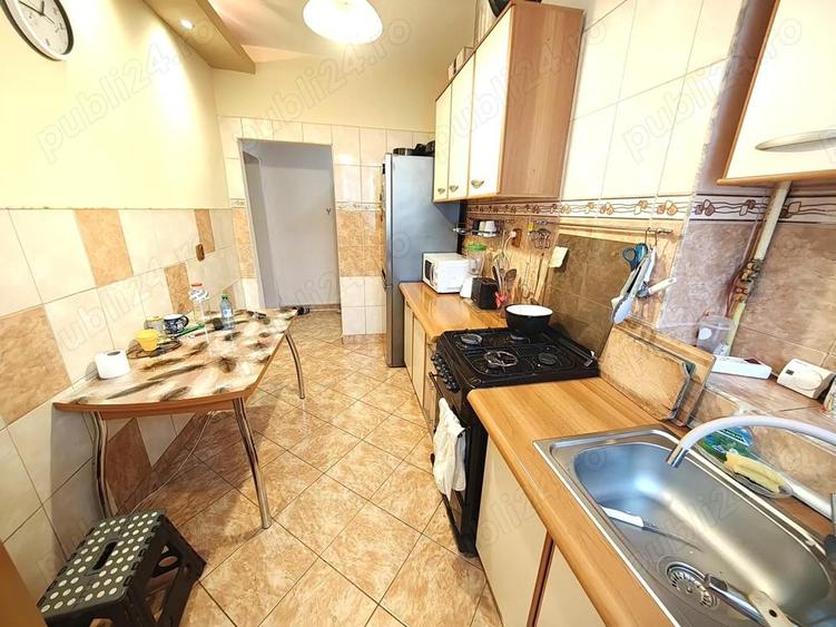 Vand apartament cu 2 camere, in Hunedoara, zona OM (politie) 51000 Eur Neg - 7