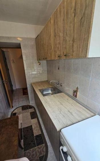 Apartament 2 camere cf. 2,Km 4/5,et 3 - 5