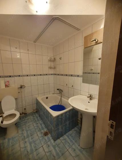 Garsoniera de inchiriat Craiovita - 4