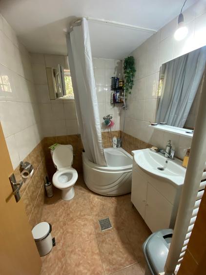 Tunari, central, casa 4 camere - 9