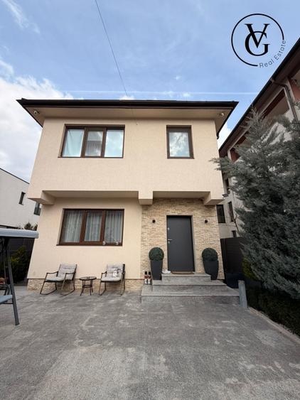 Vila 4 camere Matei Milo | sistem fotovoltaic de 10kW cu baterie de stocare 10Kw - 1