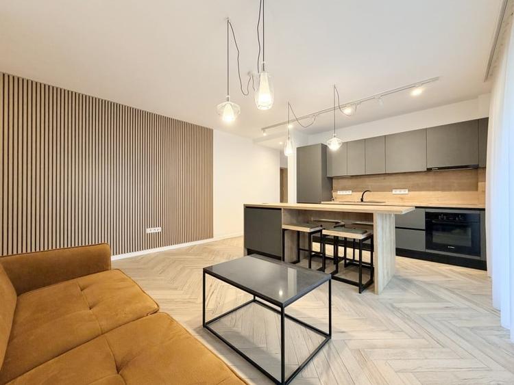 Inchiriere Apartament 2 camere, zona centrala Piata Abator, garaj - 3