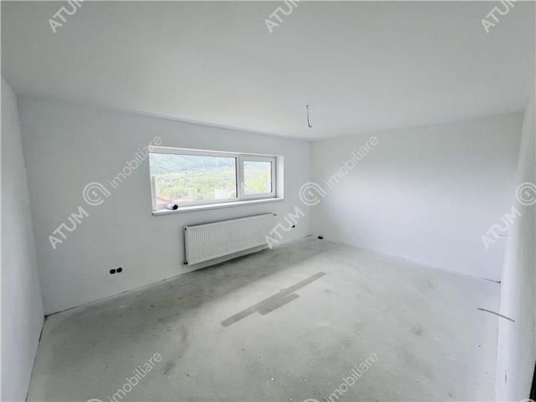 Casa individuala in Cisnadioara cu 4 camere 2 bai terasa teren 1170 mp - 9