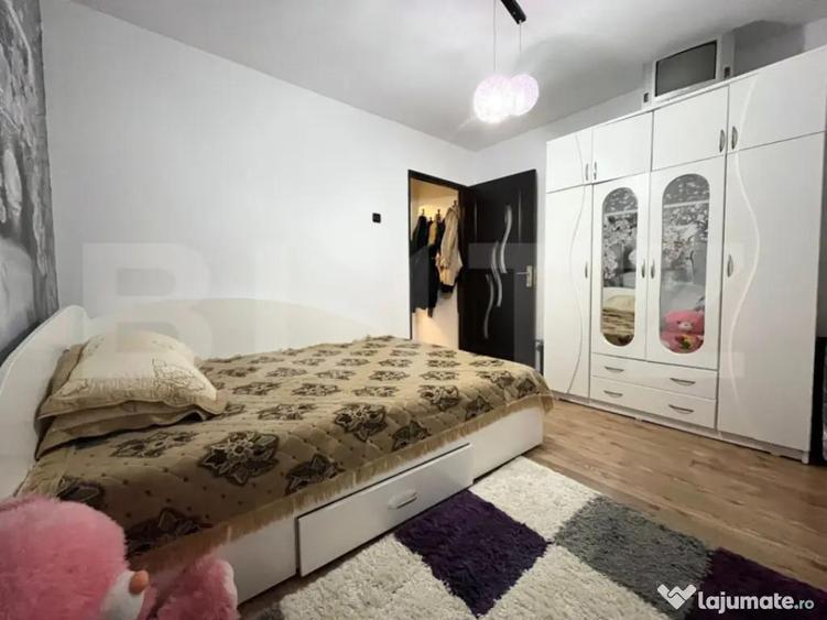 Apartament 3 camere, 67 mp, zona Micro 11 - 13