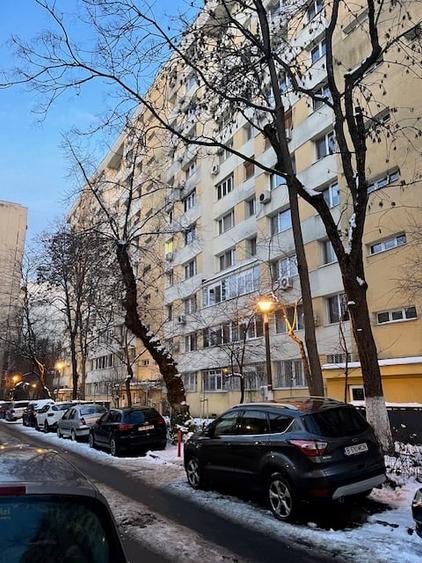 3 camere de vanzare,Teiul Doamnei - 1