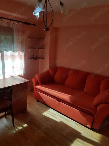 Inchiriez apartament decomandat 2 camere - 4