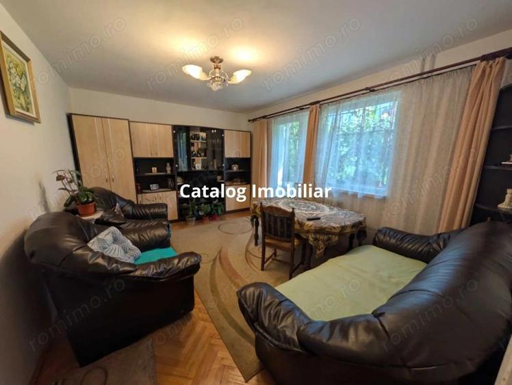 Apartament 4 camere - La Terenuri - 1