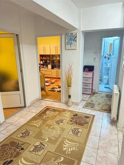 Apartament 4 camere in Turda,centru - 2