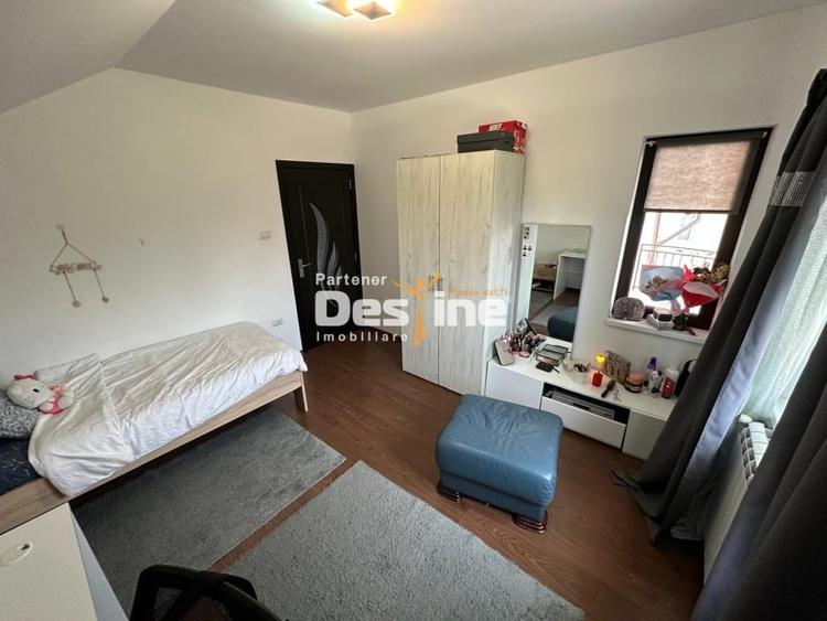 Pascani - Vila spatioasa 228 mp, teren 1000 mp, garaj, demisol si terase - 9