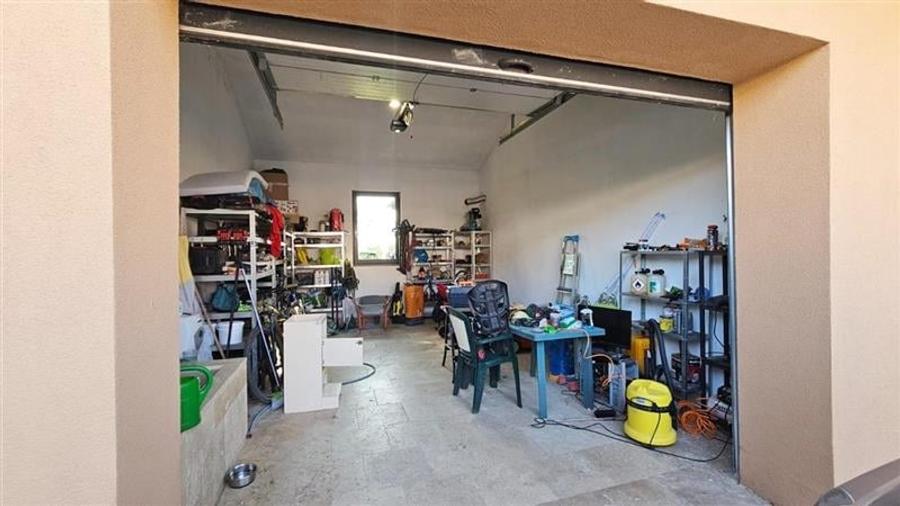 Vila in Cartierul Primaverii, Sacalaz, COMISION 0% - 25