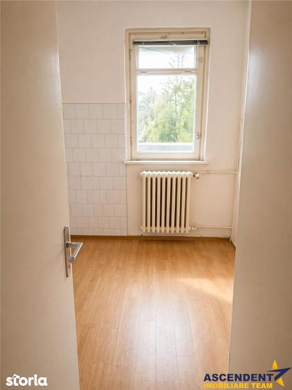 Garsoniera decomandata, etaj2, bloc apartamente, Astra, Brasov - 6