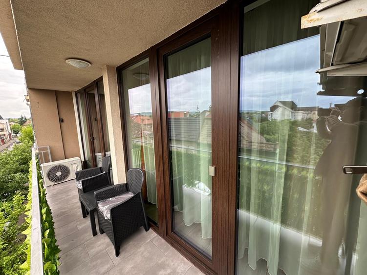 Se inchirieaza ultracentral,apartament cu 2 camere,rezidenta lux,bloc nou,etaj 2 - 6