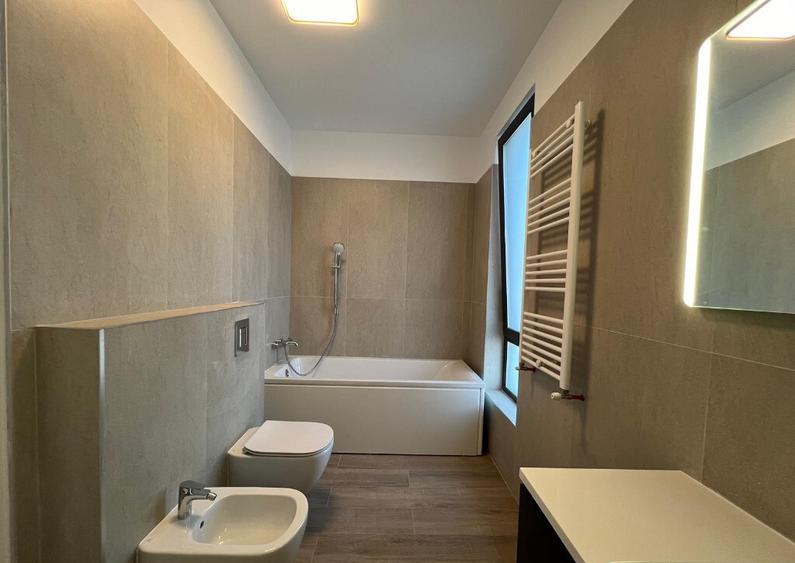 Vila 4 camere de inchiriat TUNARI ?coala Americana 3 min. - 7