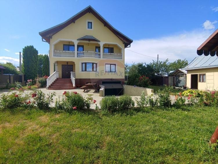 Casă / Vilă de vânzare cu teren intravilan 1200 mp-Zvoristea, Suceava - 9