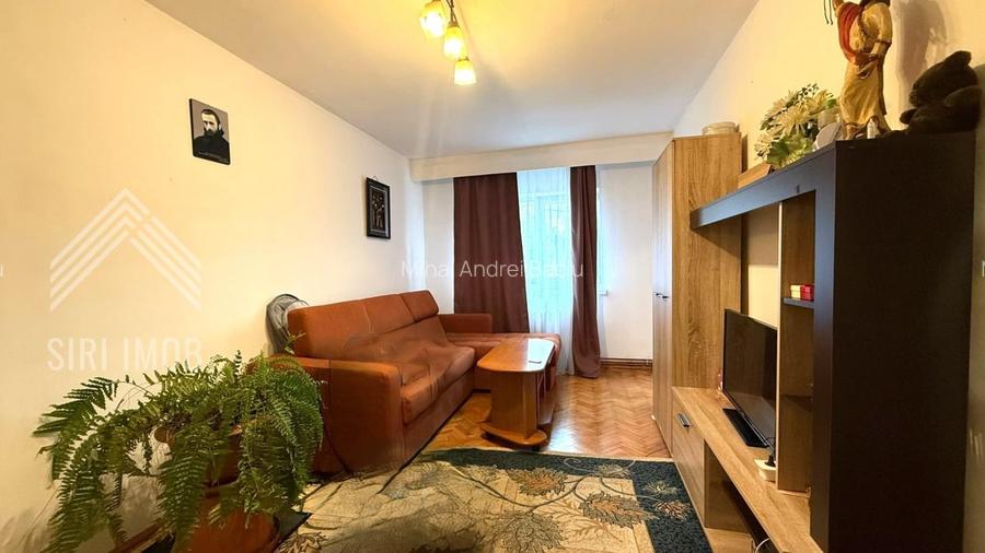 Apartament 4 camere, cart.Gheorgheni, str.N.Pascaly, parcare, balcon