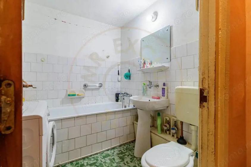 Apartament cu potential, ideal pentru renovare bloc din 1992 - 4