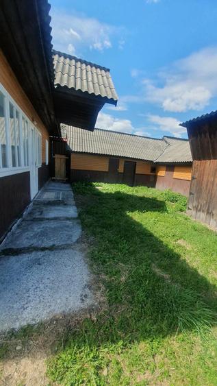 Casa de Vanzare, Vicovu de Sus, zona Laura. - 1