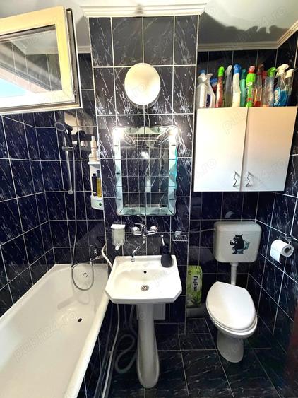 Vand apartament 2 camere, Precista, etaj 2, decomandat, zona Laguna - 4