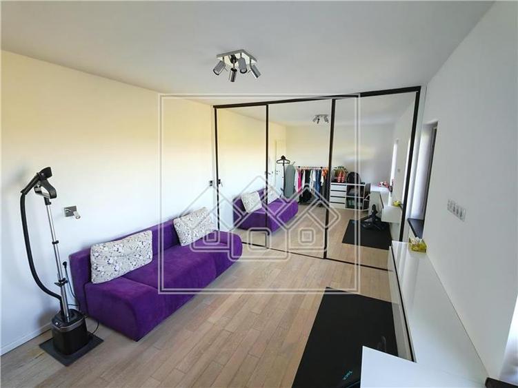 Casa tip duplex de vanzare in Sibiu - mobilata si utilata modern - 16