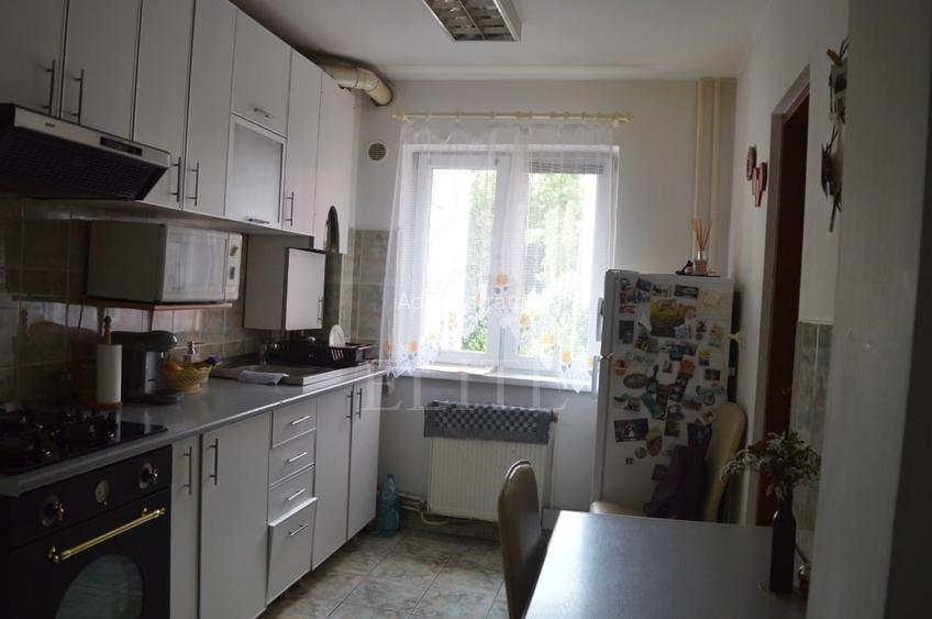 Apartament 3 camere în zona Grigore Alexandrescu Apartament 3 camere în zona Grigore Alexandrescu