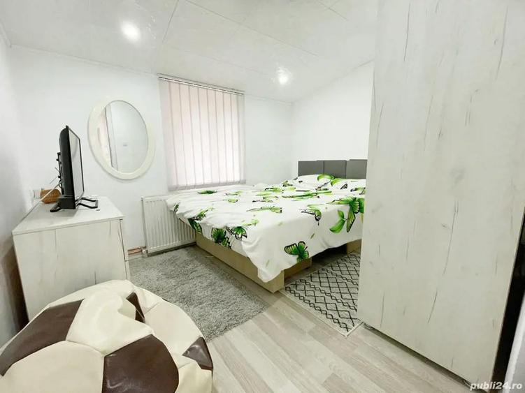 Inchiriez apartament cu 2 camere . - 2
