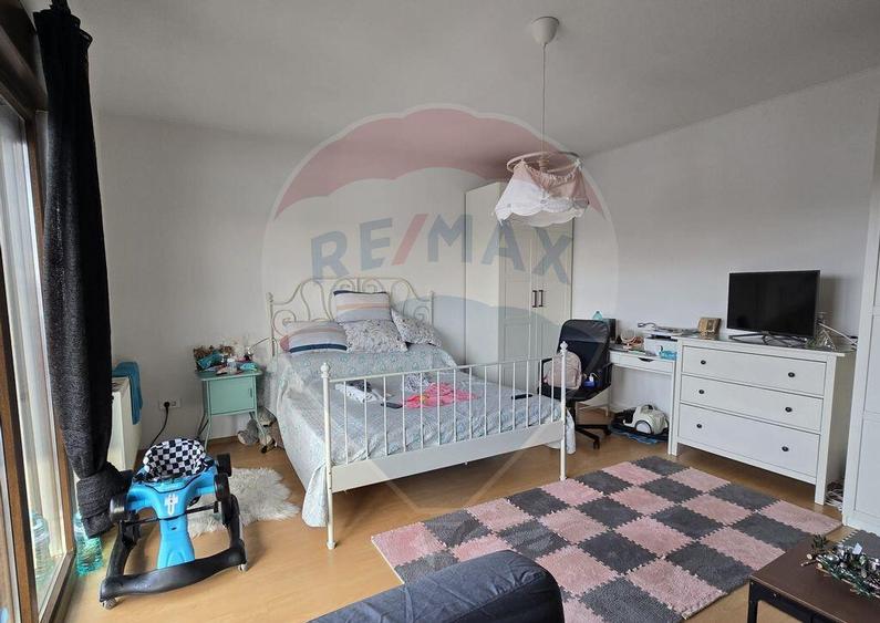 DE VANZARE Garsoniera in zona Nord - 16