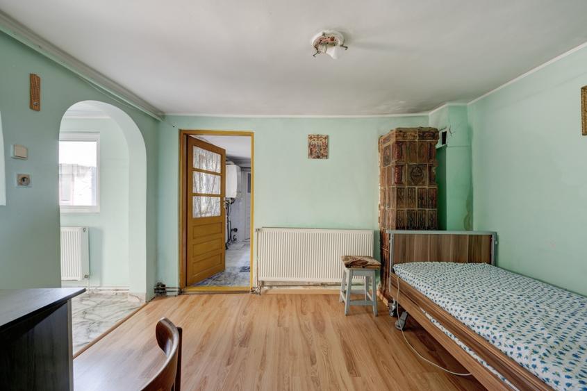 CHIAJNA - CASA RENOVABILA 129 MP, LOT 690 MP! - 3
