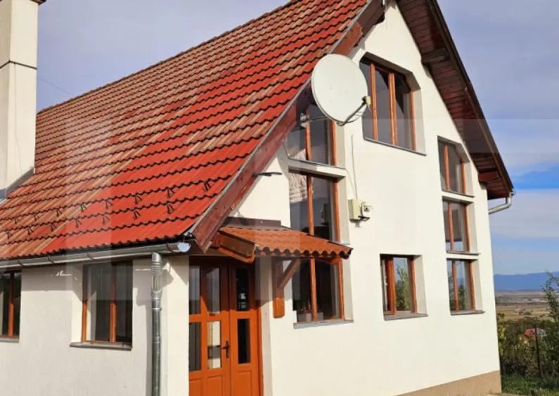 Casa de vanzare, sub padure, intr-un cadru natural deoseb - 10