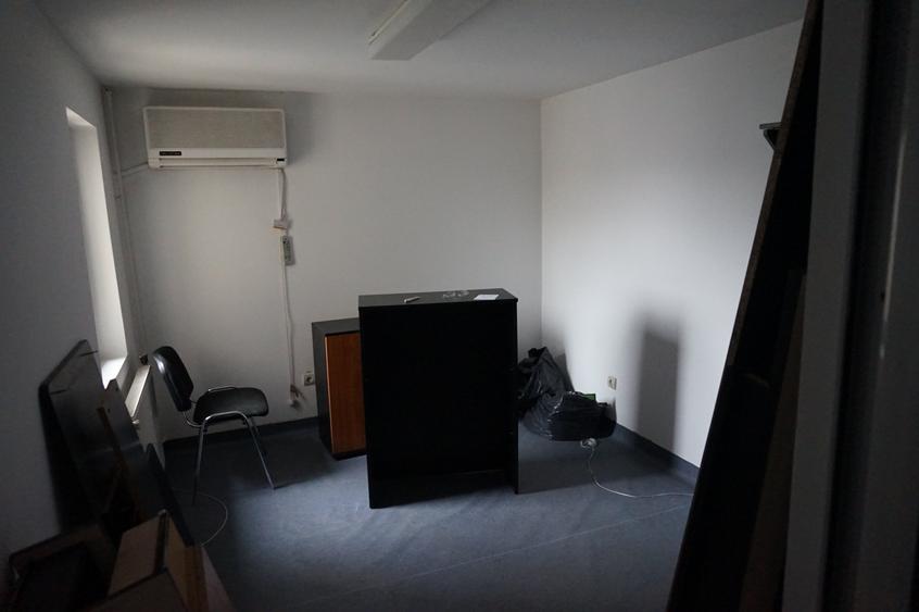 Parcul Carol - Rond Cosbuc, trei imobile, singur curte, liber - 4