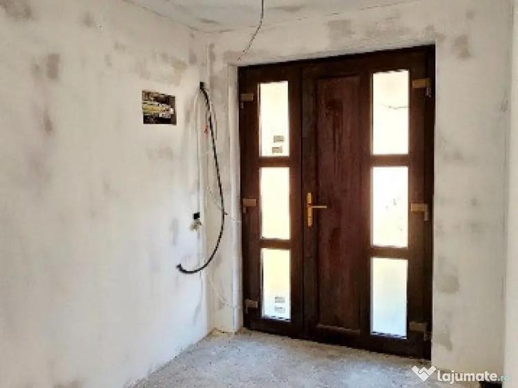 Casa P+M si 1400 mp teren,langa parau si padure, com.Piatra Soimului - 2