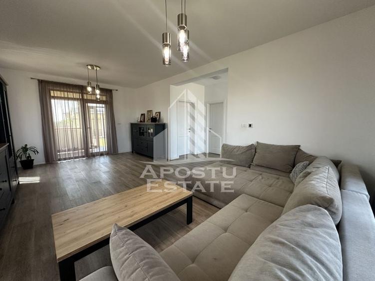 Casa individuala cu 4 camere si 3 bai mobilata si utilata in Giroc. - 2