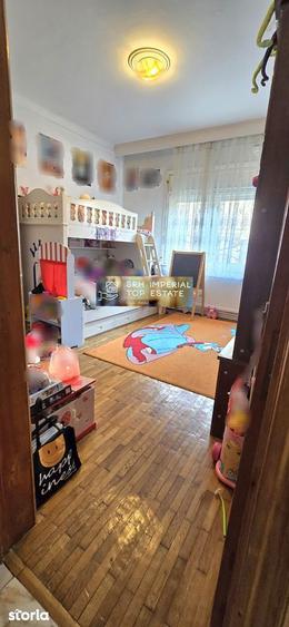 Apartament 4 camere de vanzare Parter Inalt(fizic Etaj 1) Pia?a Ovidiu - 5