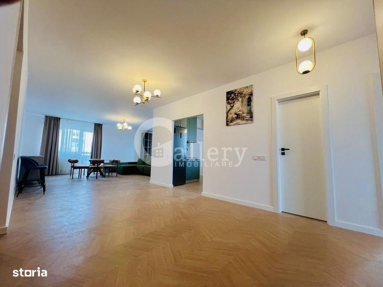 Apartament cu 4 camere în Sub Arini