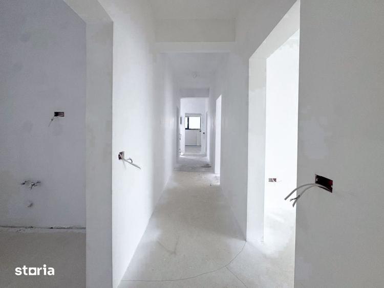 Casă cu 4 camere cu Teren 600 Mp în Central