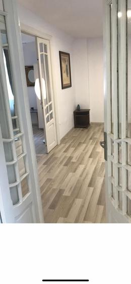 Apartament cu 2 camere semidecomandat în Central — fotografia 3