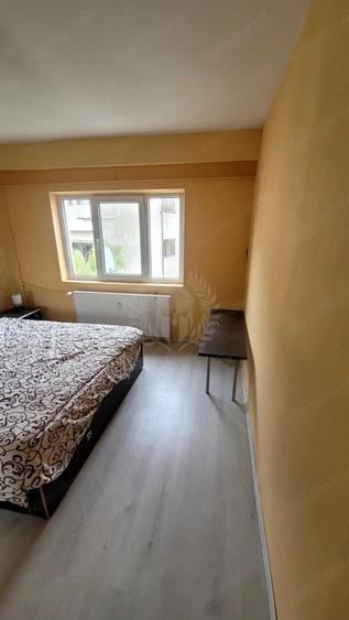 // 3 CAMERE// ULTRACENTRAL// - 5