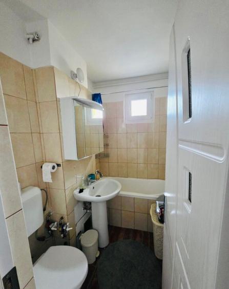 Inchiriere apartament 3 camere - 7