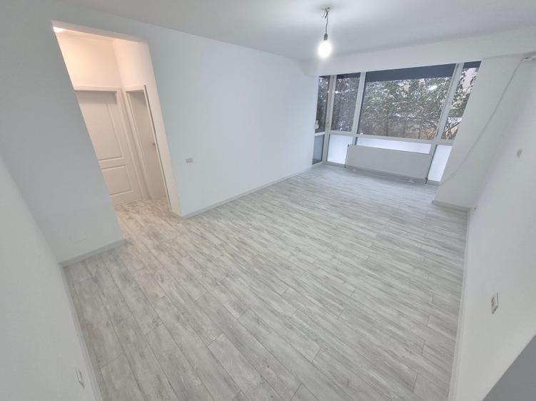 2Cam--Parter-Bloc Nou-Renovat-7Min Spitalul Judetean-Centrala- 1loc Parcare-53MP - 2